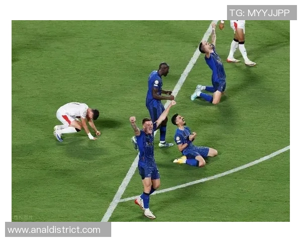 足球明星魔怔高清图片集锦展现他们的激情与风采